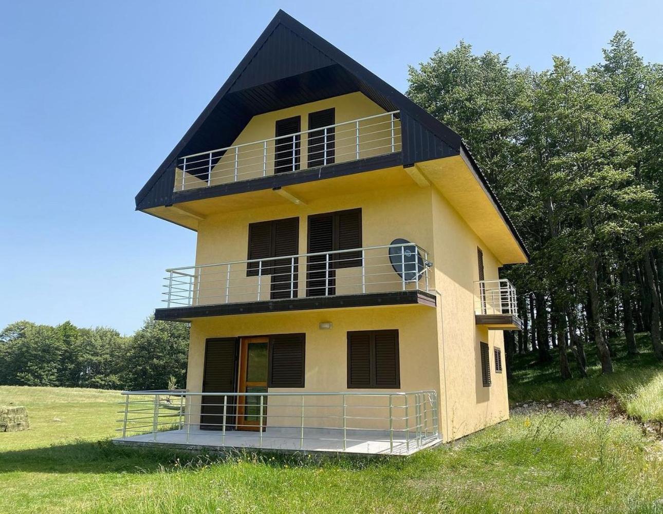 Family House, Savin Kuk Holiday home